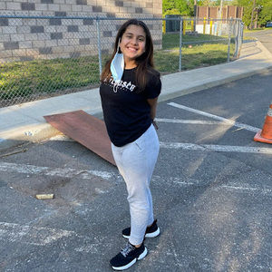 Meet your Posher, Luis omar